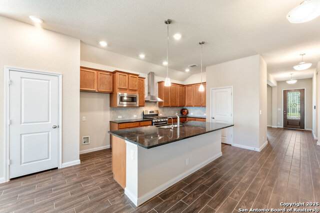 622 Chambers - Photo 1