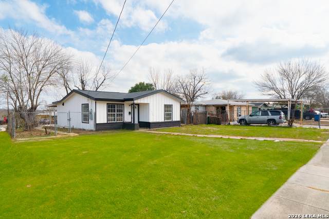 1050 Nw 38Th St - Photo 1