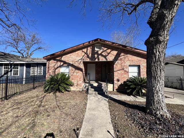 807 Southcross - Photo 1