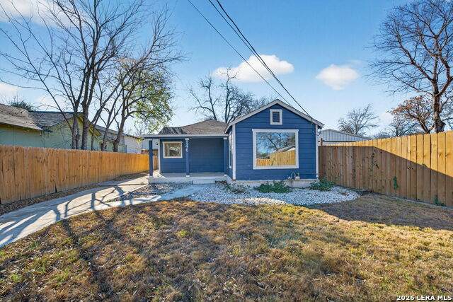 146 Leroux - Photo 1