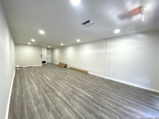 135 Bandera - Photo 1