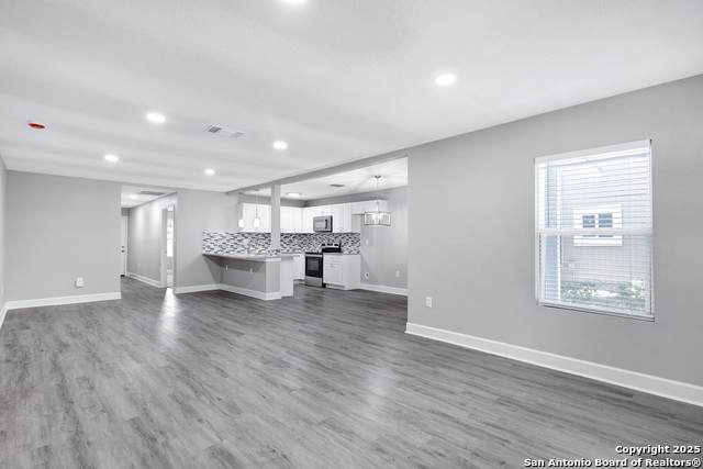 1938 W Ashby Pl - Photo 1