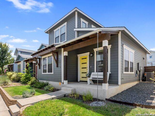 1114 Olive St - Photo 1