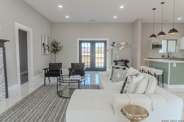 185 Medium Meadow - Photo 1