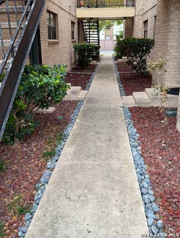 11843 Braesview - Photo 1
