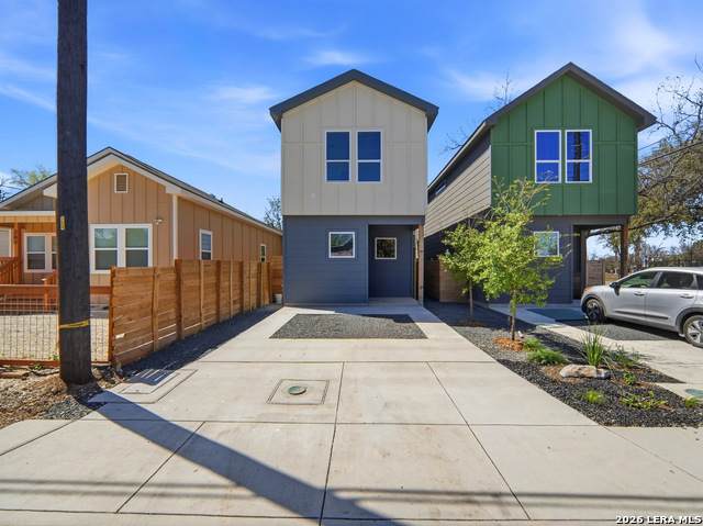 205 Toledo - Photo 1