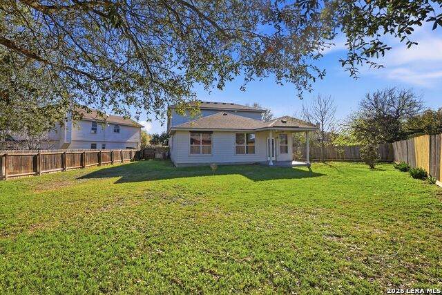 530 Zapata - Photo 1