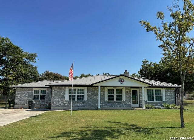 1134 Peach Tree - Photo 1