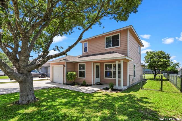 527 Roosevelt - Photo 1