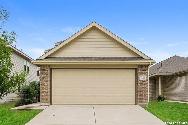 5011 Blue Ranch - Photo 1