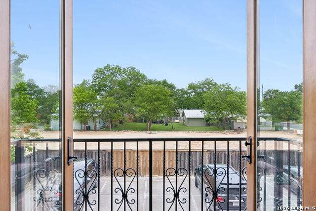 412 River Rd - Photo 1
