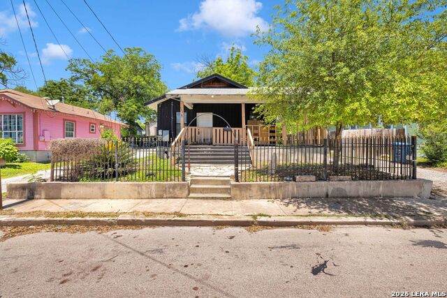 139 Paul St - Photo 1