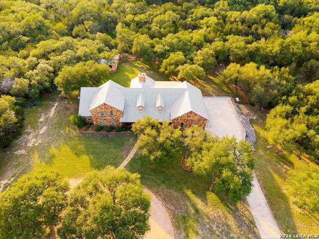 246 Stonebrook Rdg - Photo 1