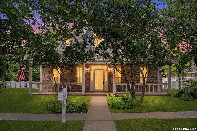 1405 Azalea Ln - Photo 1
