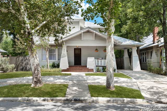 617 Park Ave - Photo 1