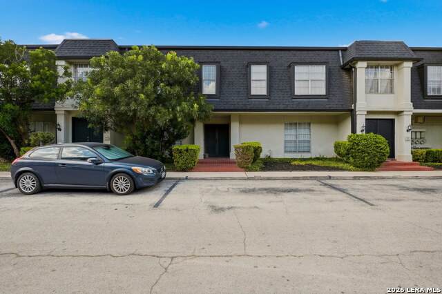 7834 Broadway - Photo 1
