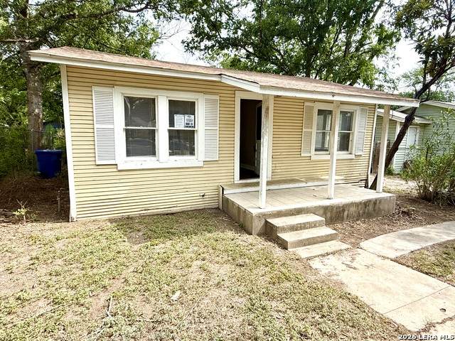 515 Lincolnshire Dr - Photo 1