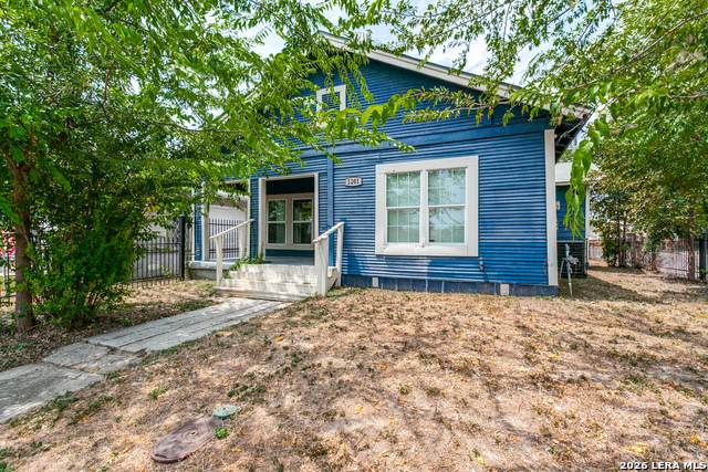 1201 Palmetto - Photo 1