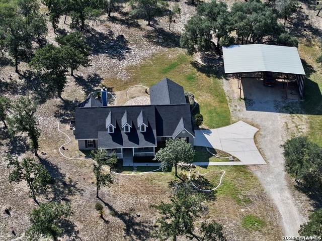 123 Scenic Oak Dr - Photo 1