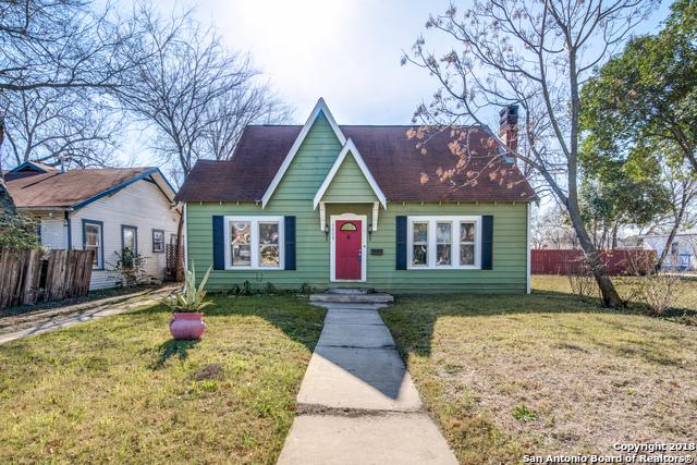 1918 Summit Ave - Photo 1