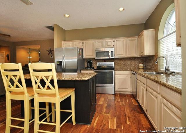 2102 Mollys Way Dr - Photo 1