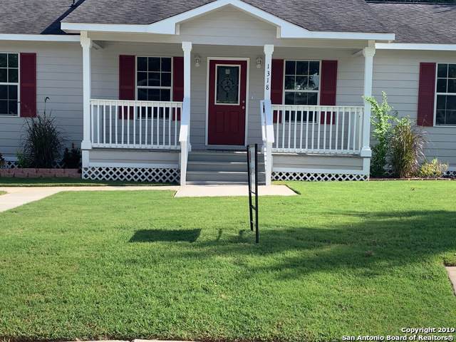 1318 Avant Ave - Photo 1