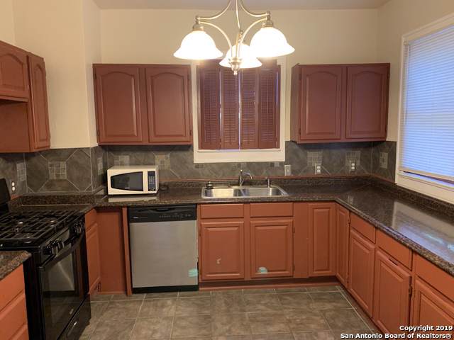 807 Lullwood - Photo 1