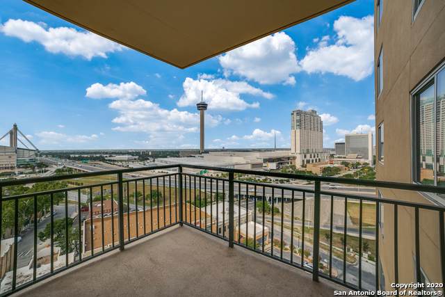 215 Center St - Photo 1