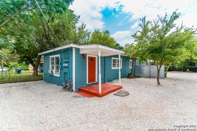 204 Hunstock Ave - Photo 1