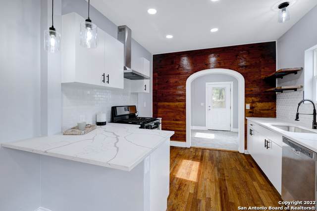 2734 Houston St - Photo 1