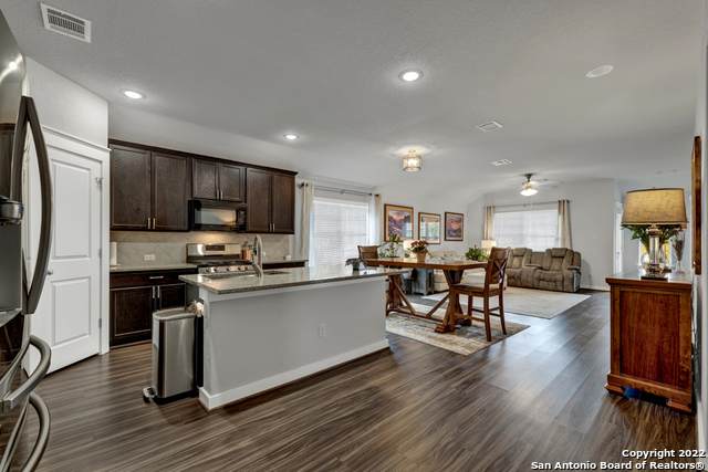 4047 Legend Meadows - Photo 1
