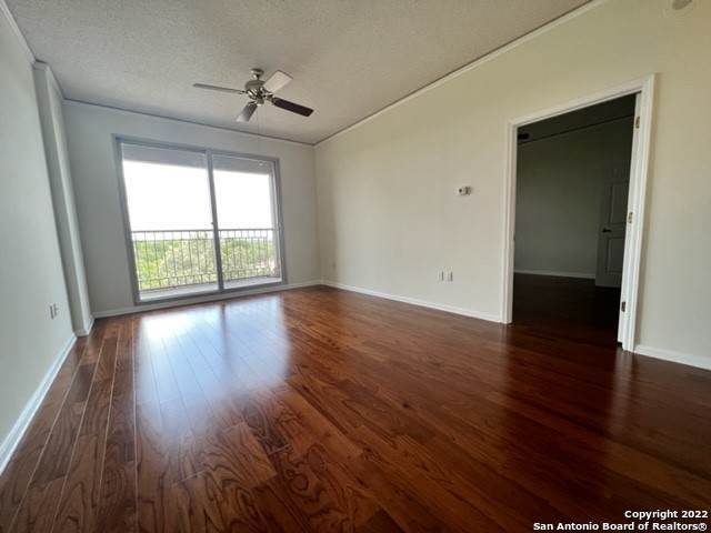 1 Towers Park Ln - Photo 1