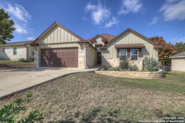 5 Rock Hollow Cir - Photo 1
