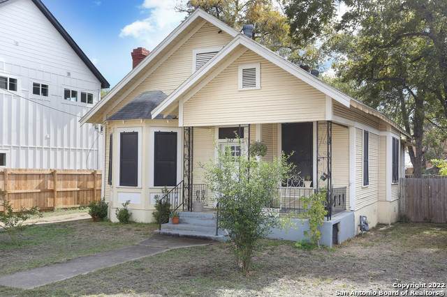 622 Delmar St - Photo 1