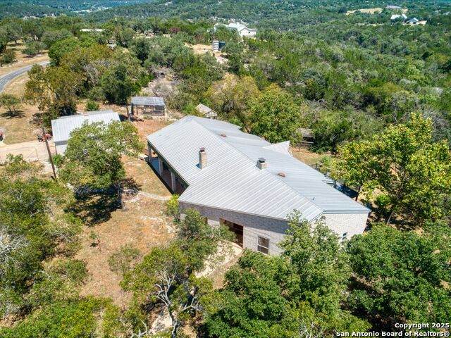 135 Silver Springs Road S - Photo 1