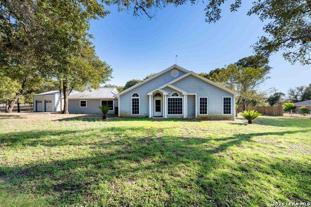 104 Scenic Oak - Photo 1