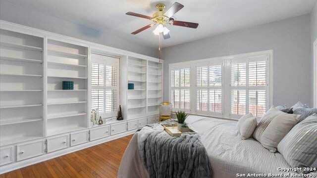 239 Stanford Dr - Photo 1