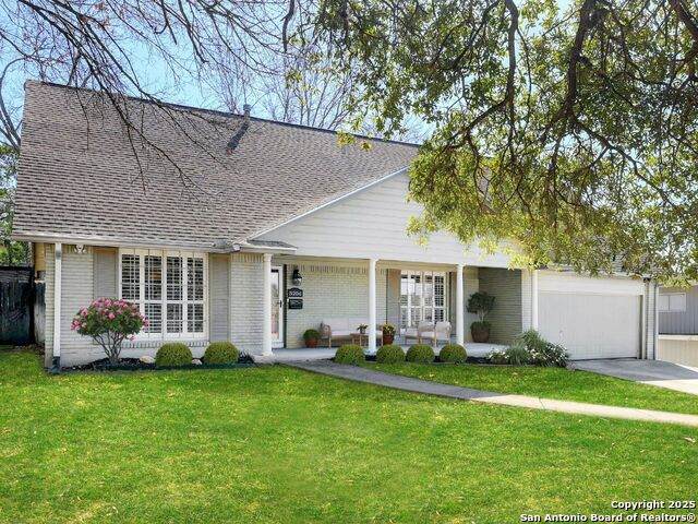 3206 Albin - Photo 1