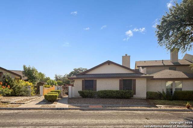 5835 Royal Club - Photo 1