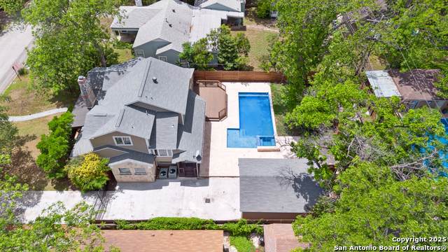 129 Elmview - Photo 1