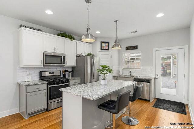 419 Channing Ave - Photo 1