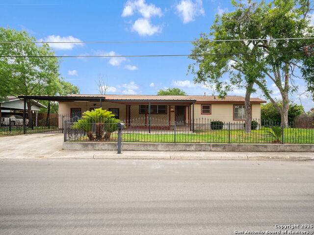 2714 Kaiser Dr - Photo 1