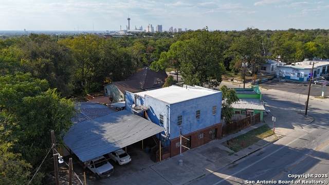 1407 Gevers - Photo 1