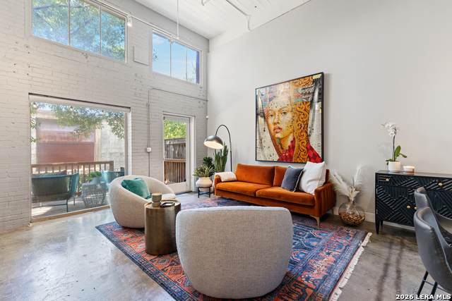 1401 Flores - Photo 1