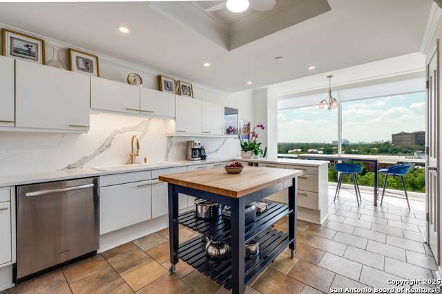 200 Patterson Ave. - Photo 1