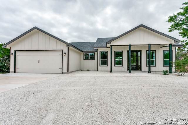 1140 Yaupon - Photo 1