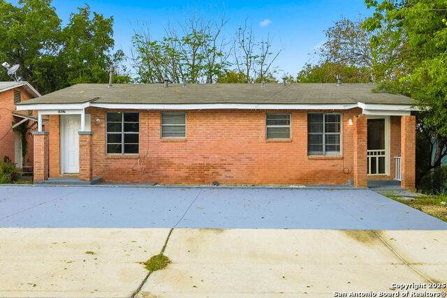 1827 Highland - Photo 1