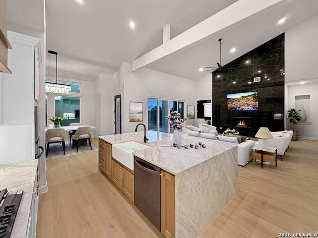 775 Maximino Ridge - Photo 1