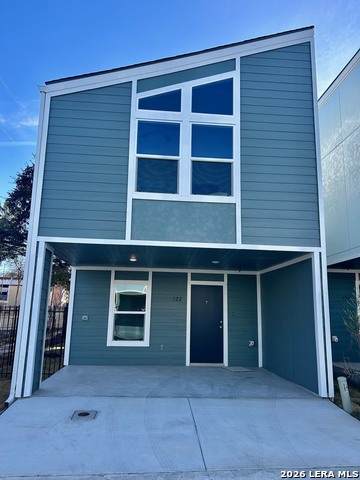 310 W. Evergreen - Photo 1