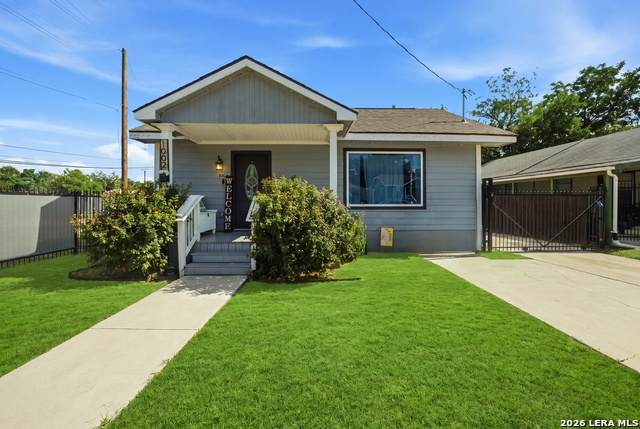 1002 French Place - Photo 1
